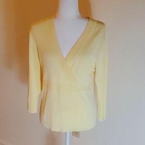 Valerie Stevens yellow v-neck sweater
